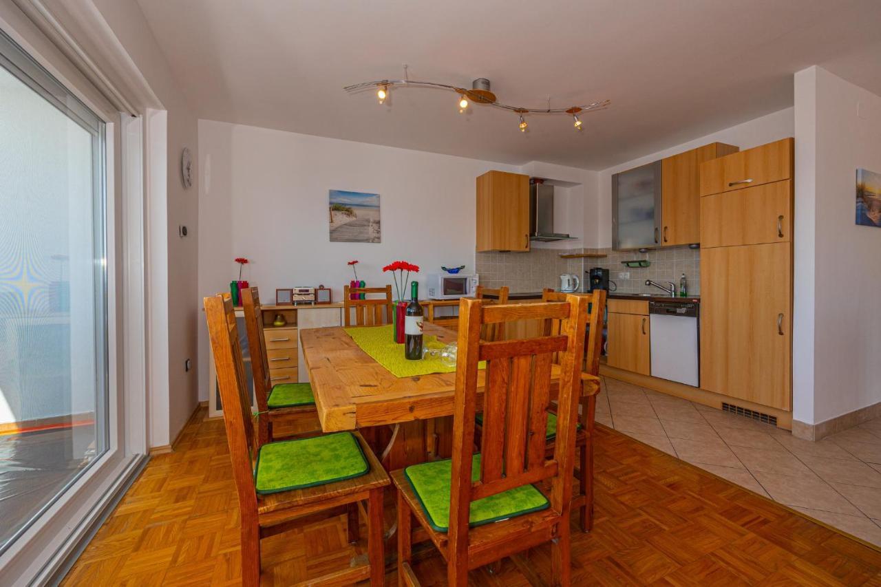 Apartment Svjetlana Dramalj Luaran gambar